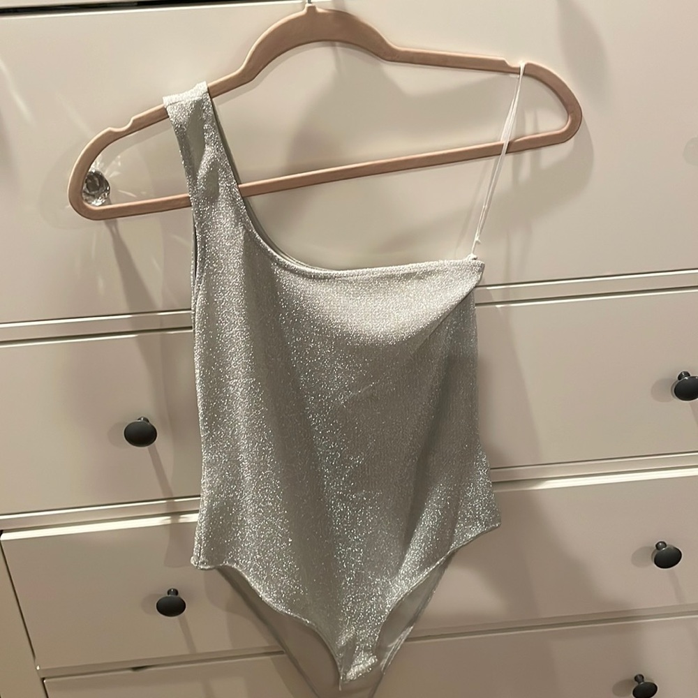 One shoulder glitter body suit